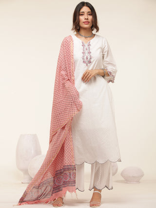 Gulmarg Anjum Set Of Kurta Palazzo Dupatta