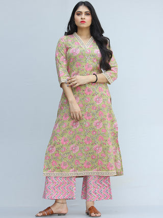 Jashn Parigul - Set of Kurta Pants & Dupatta - KS54C2309D