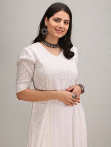 Noor Saira -  Self Embroidered Kurta Pant Set With Bandhani Dupatta - KS115AYYD8