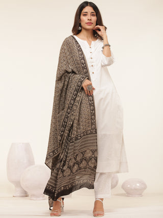 Gulmarg Palak Set Of Kurta Pant Dupatta