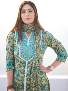 Utsav Fitrat - Kurta Pants & Dupatta - KS61A2580D