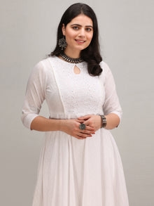 Noor Aliyana - Self Embroidered Anarkali Kurta Pant Set With Bandhini Dupatta - KS37AXXD1