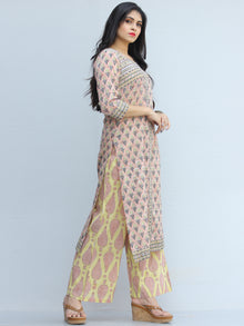 Jashn Azaan - Set of Kurta Palazzo & Dupatta - KS68A2176D
