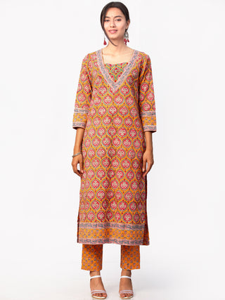 Gulal Farhat Set Of Kurta Pant Dupatta