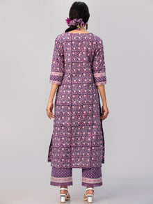Jamni Aaina Set Of Kurta Pant Dupatta