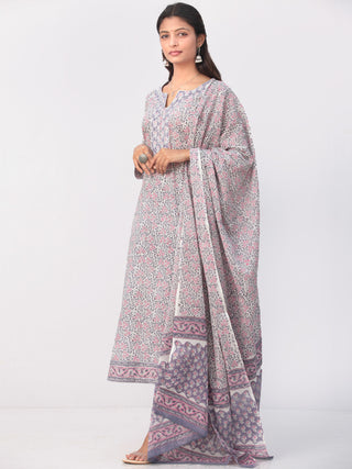 Jamni Nazmil Set Of Kurta Pant Dupatta