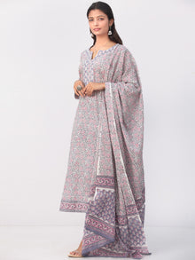 Jamni Nazmil Set Of Kurta Pant Dupatta