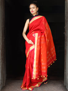 Red Golden Handwoven Linen Jamdani Saree With Zari Pallu - S031703574
