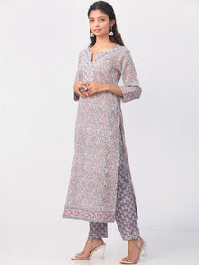Jamni Nazmil Set Of Kurta Pant Dupatta