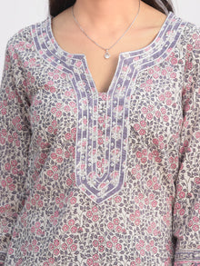 Jamni Nazmil Set Of Kurta Pant Dupatta