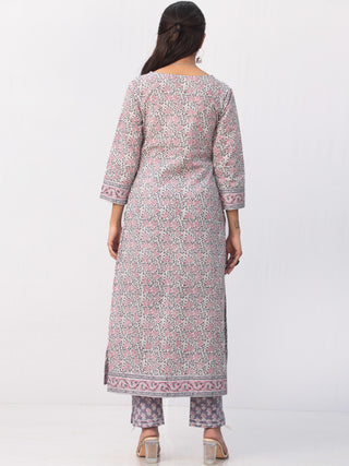 Jamni Nazmil Set Of Kurta Pant Dupatta