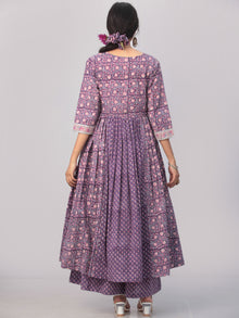 Jamni Zohra Set Of Anarkali Pants Dupatta