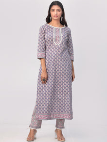 Jamni Zaira Set Of Kurta Pant Dupatta