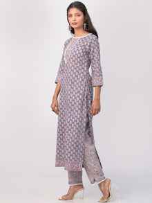 Jamni Zaira Set Of Kurta Pant Dupatta