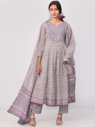 Jamni Ansh Set Of Anarkali Pants Dupatta