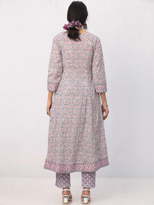 Jamni Ansh Set Of Anarkali Pants Dupatta